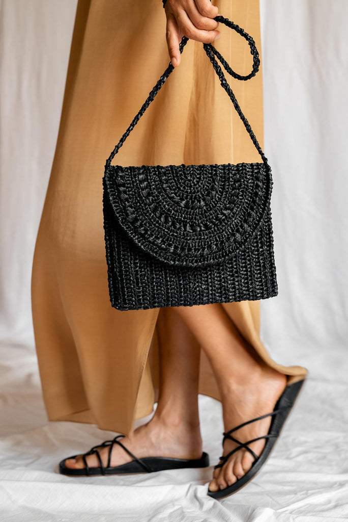 Black crochet raffia bag