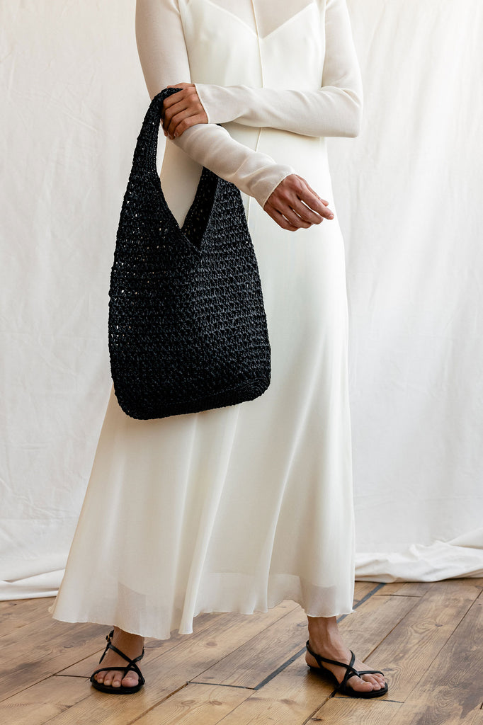 Black raffia tote bag
