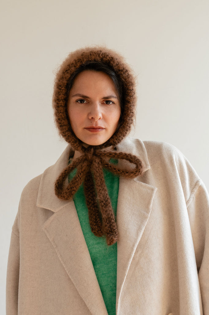 Brown womens chunky bonnet