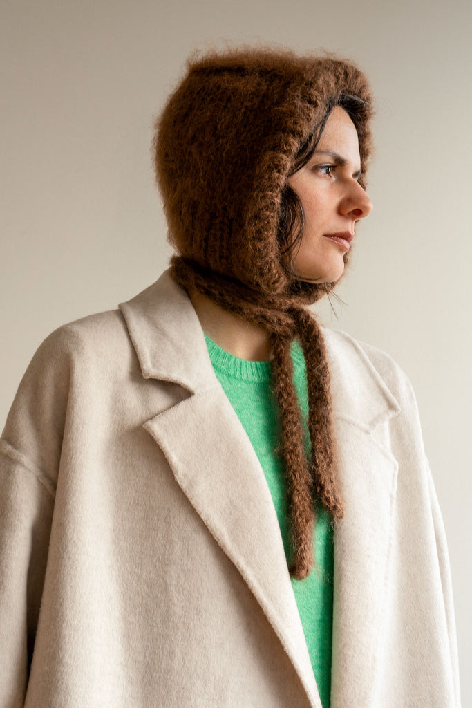 Brushed mohair bonnet in cocoa