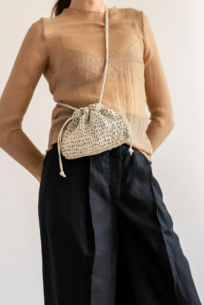 Crossbody crochet raffia minibag