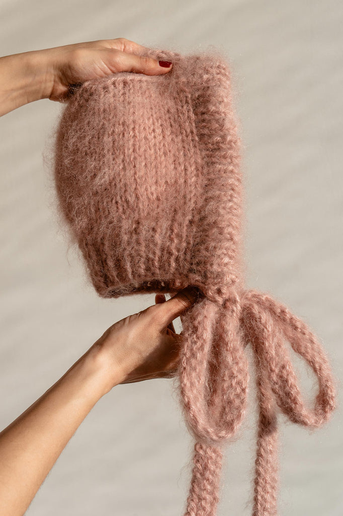 Soft pink womens bonnet