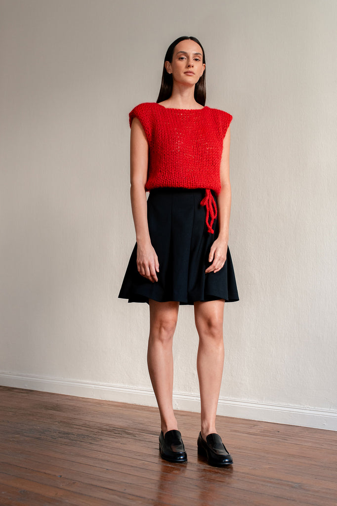 Womens knit vest in red