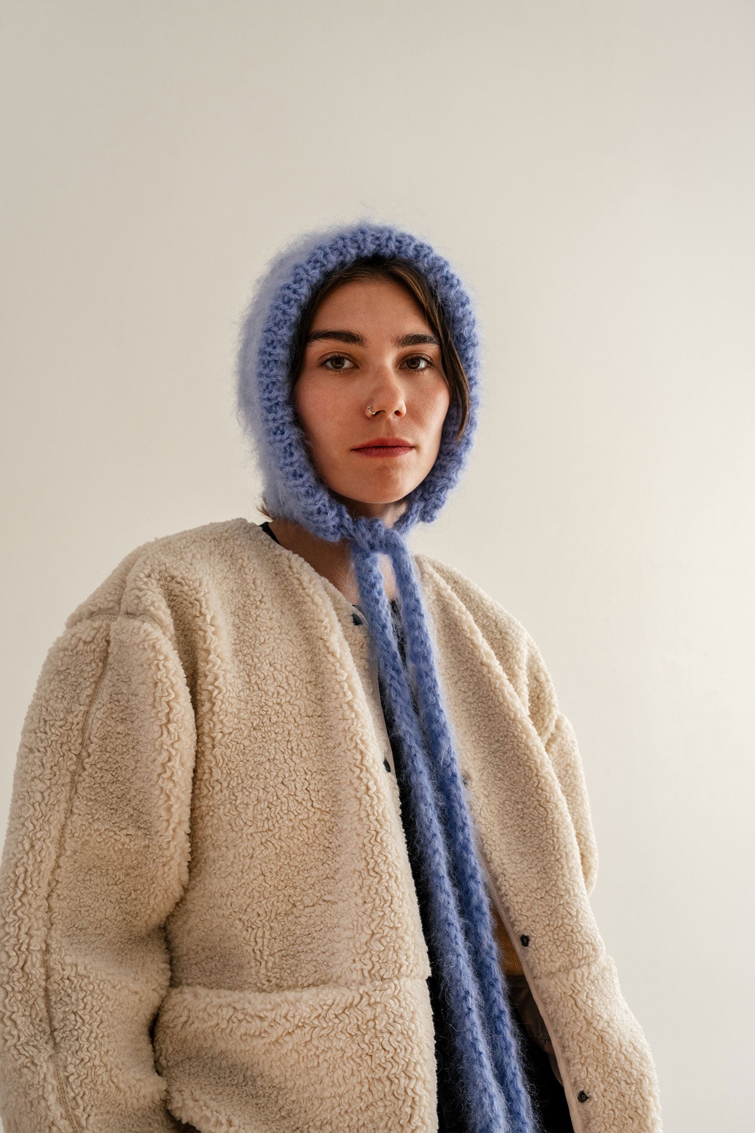 Brushed Mohair Bonnet in Sky – Plexida Knitwear display picture 3