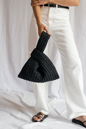 Crochet raffia japanese knot bag in black