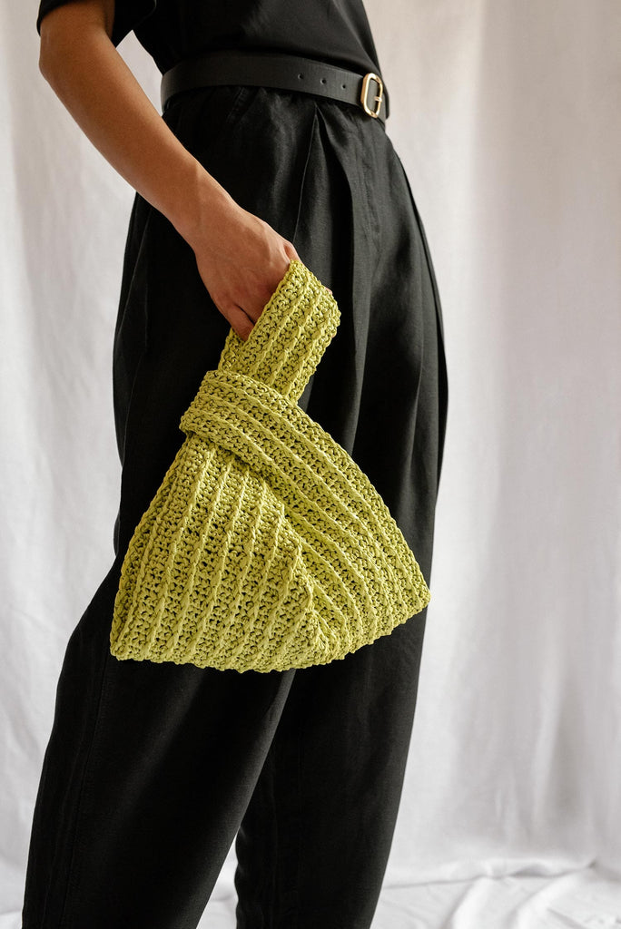 Crochet raffia knot bag in lime