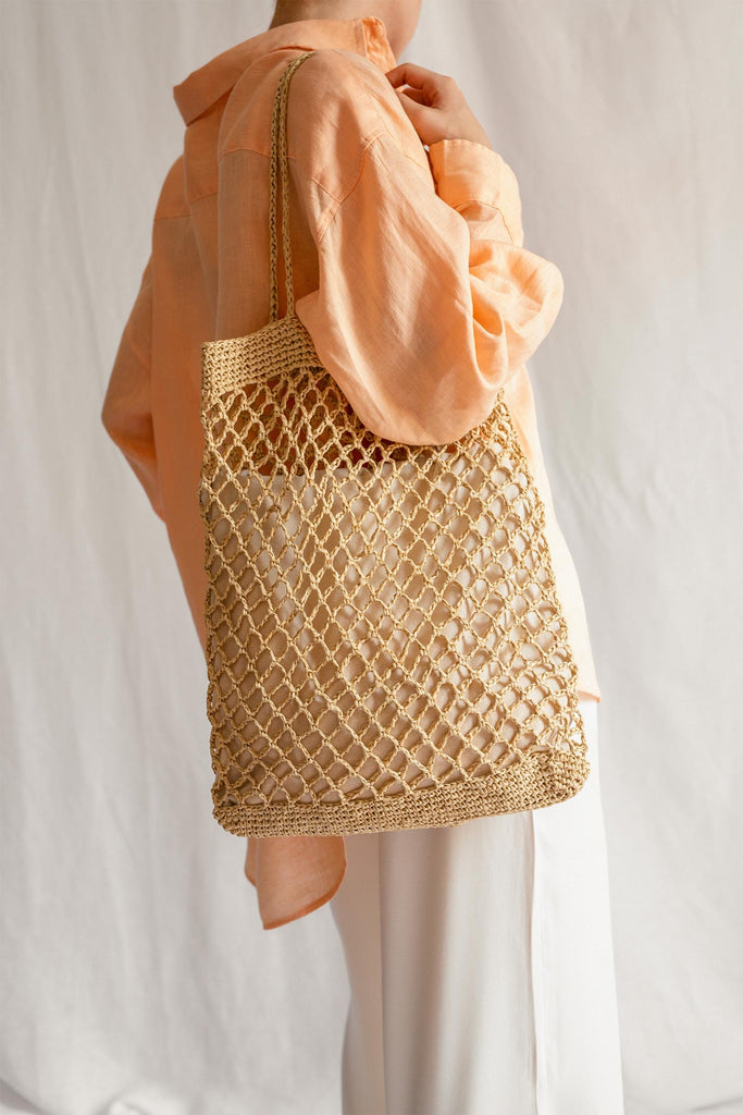 Crochet tote raffia net bag in natural