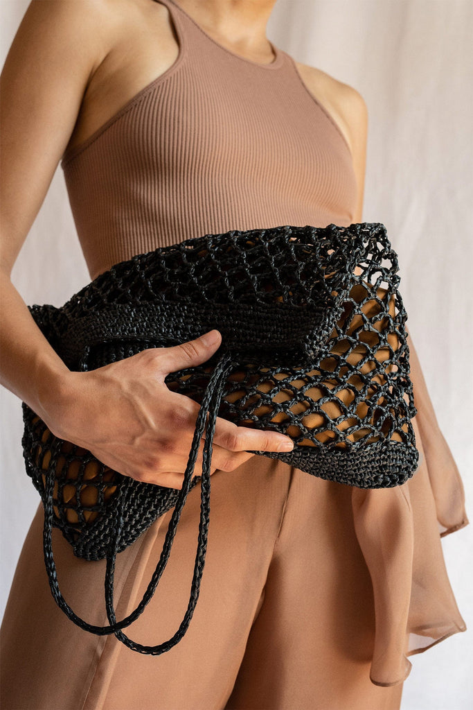 Raffia Net Bag in Black - Plexida Knitwear
