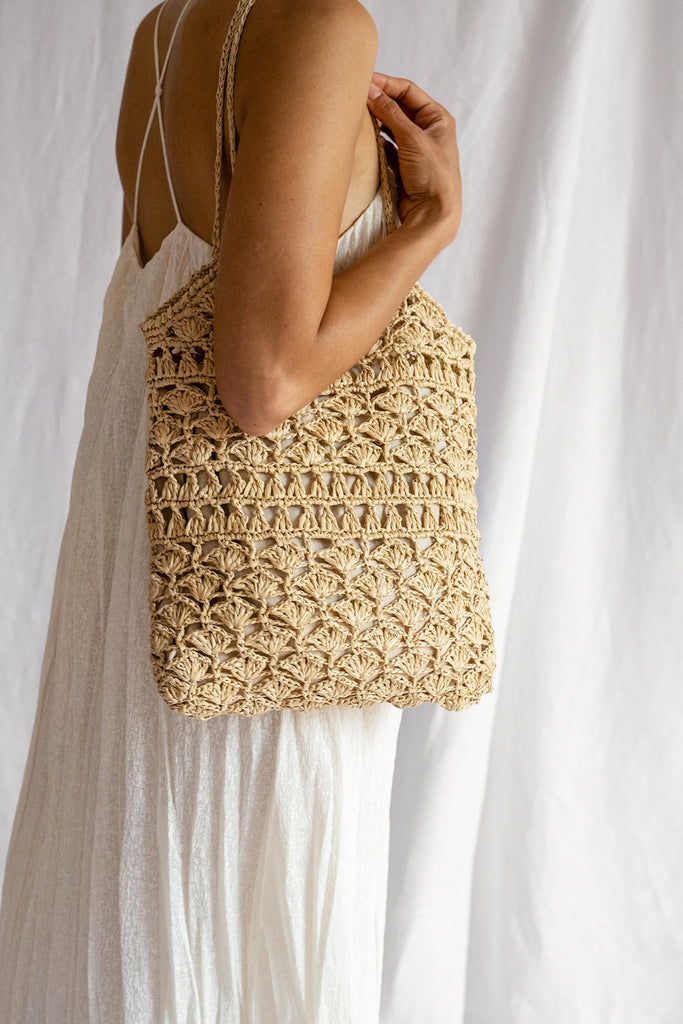 Handmade raffia crochet tote in Natural